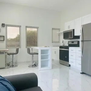 Nalani Blue Studio Villa